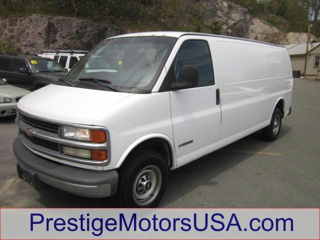 2002 CHEVROLET EXPRESS summit white - - - 2002 chevrolet express cargo van 2500 155 wb  - engine 