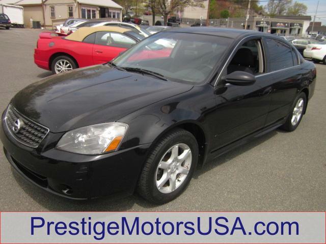 2005 NISSAN ALTIMA 35 SE super black - - - 2005 nissan altima 4dr sdn v6 auto 35 se  - power win