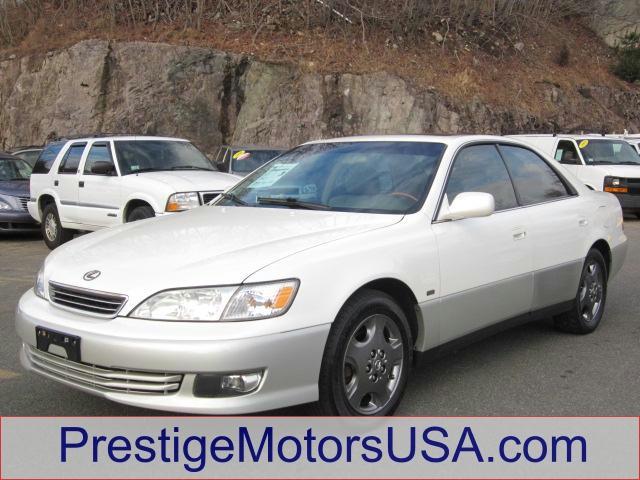 2001 LEXUS ES 300 diamond white pearl - - - 2001 lexus es 300 4dr sdn  - power windows power door
