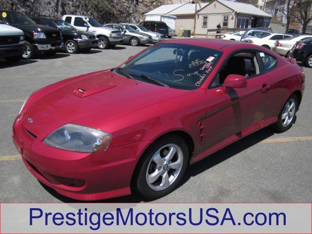 2005 Hyundai Tiburon