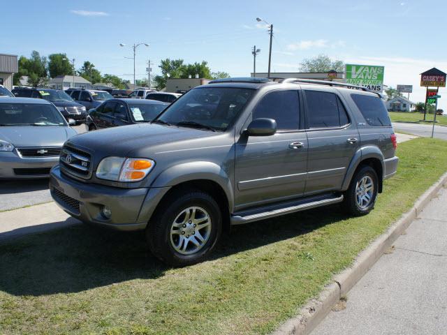 2004 Toyota Sequoia for sale