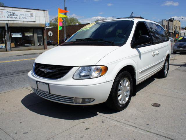 2003 Chrysler Town & Country for sale