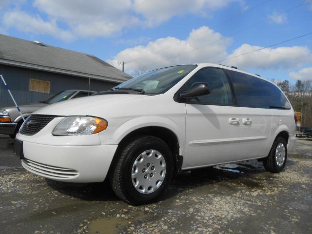 2003 Chrysler Town & Country