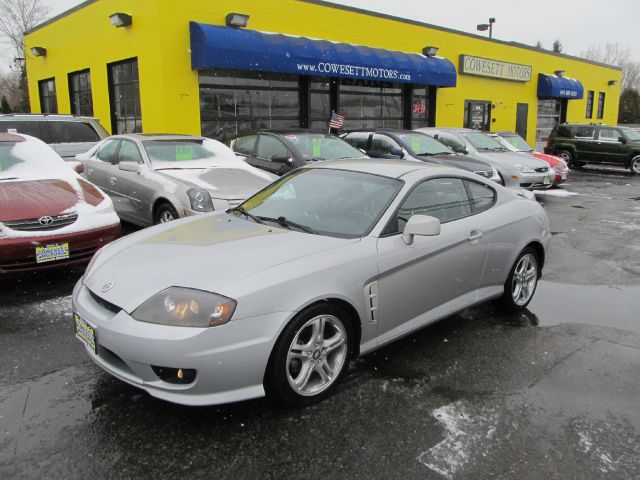 2005 Hyundai Tiburon