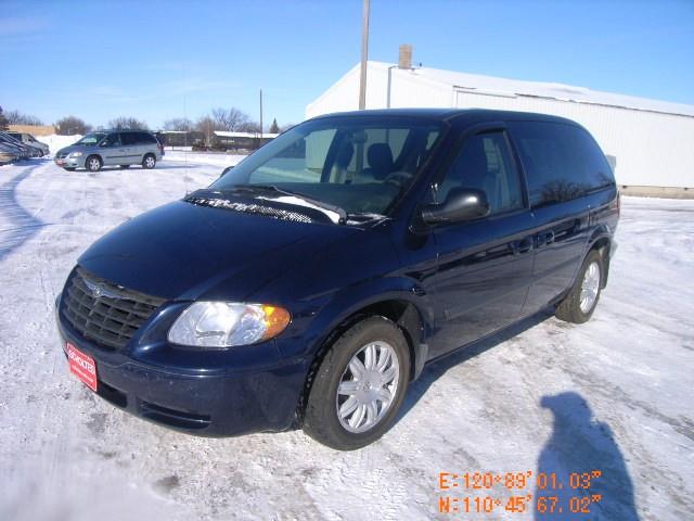 2006 Chrysler Town & Country for sale