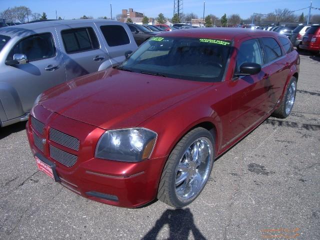 2005 Dodge Magnum for sale