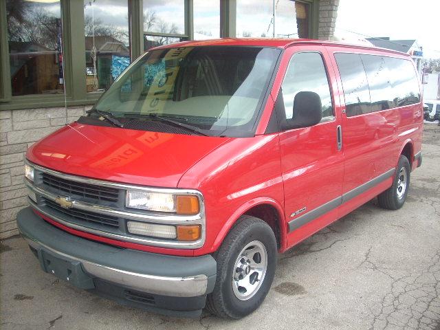 2000 Chevrolet Express for sale