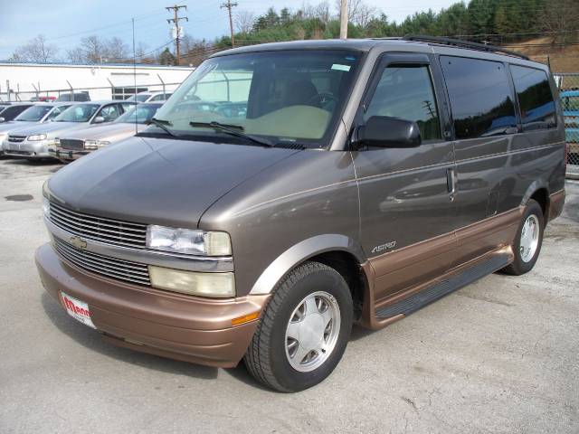 2000 Chevrolet Astro for sale