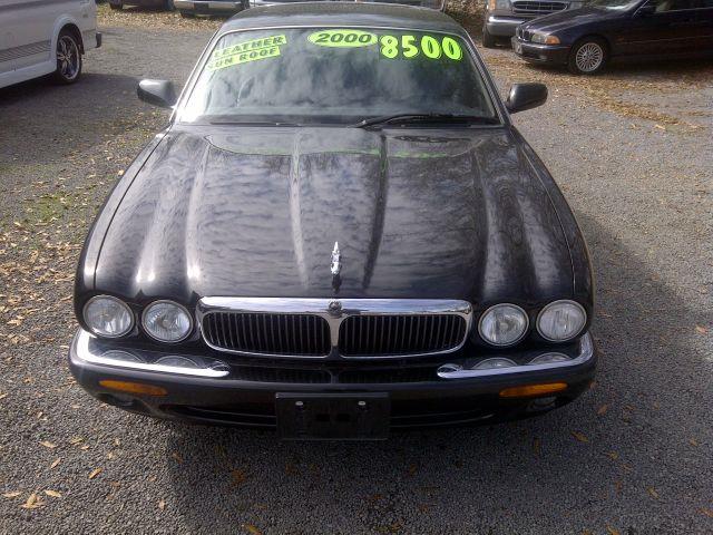 2000 Jaguar XJ8 for sale