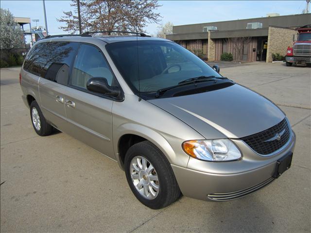 2002 Chrysler Town and Country for sale