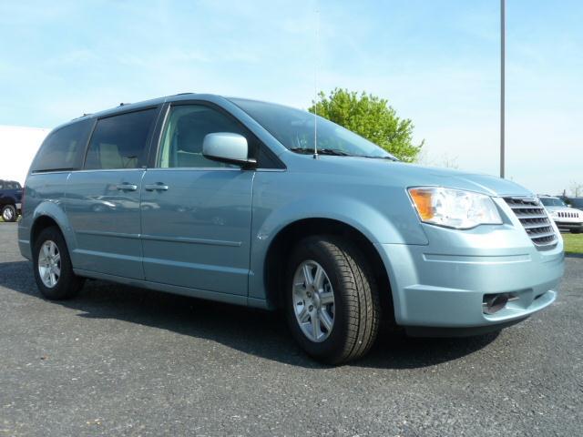 2008 Chrysler Town & Country for sale