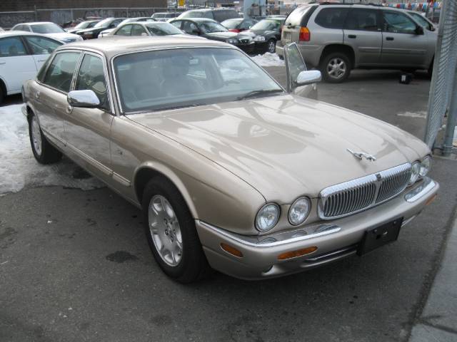 2001 Jaguar XJ8 for sale
