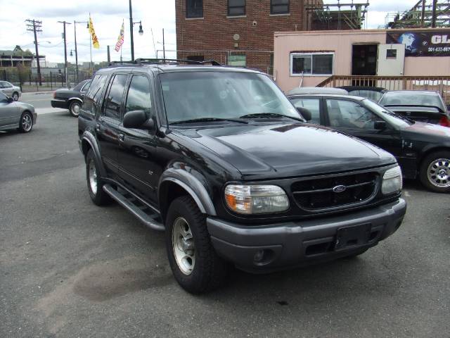 2000 Ford Explorer for sale