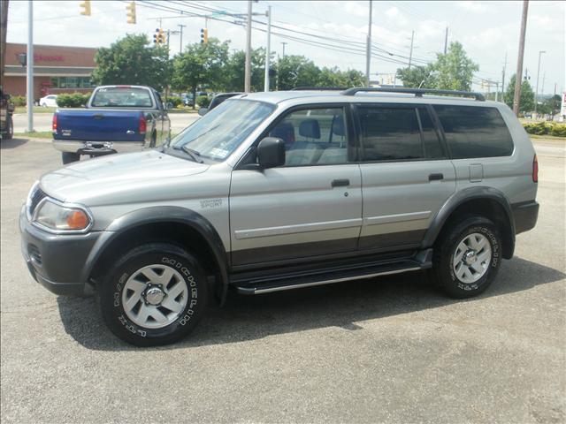 2001 Mitsubishi Montero Sport for sale