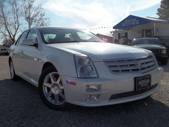 2005 Cadillac STS