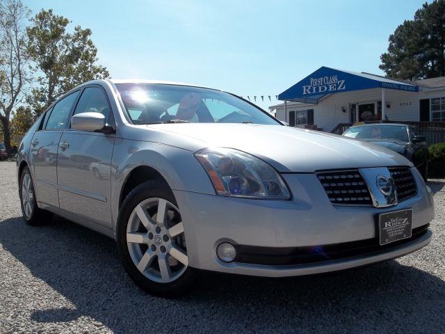 2004 Nissan Maxima