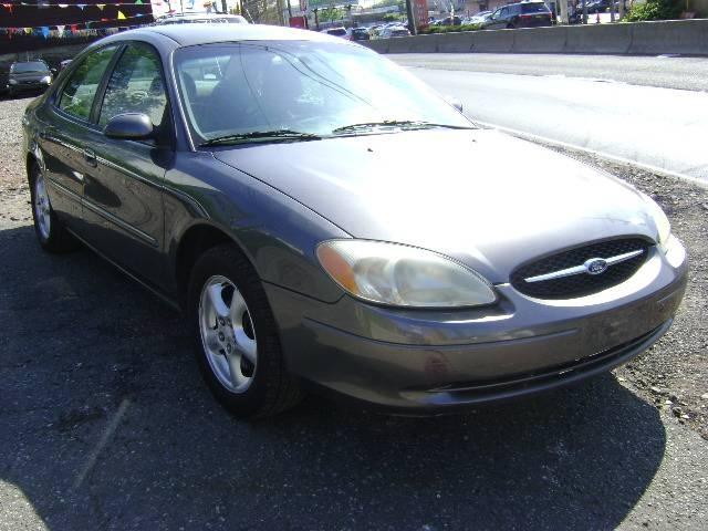 2003 Ford Taurus for sale
