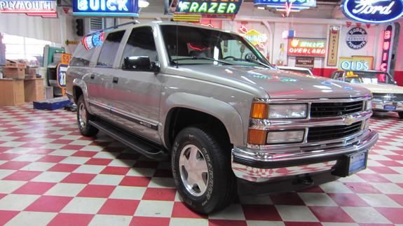 1999 Chevrolet Suburban for sale