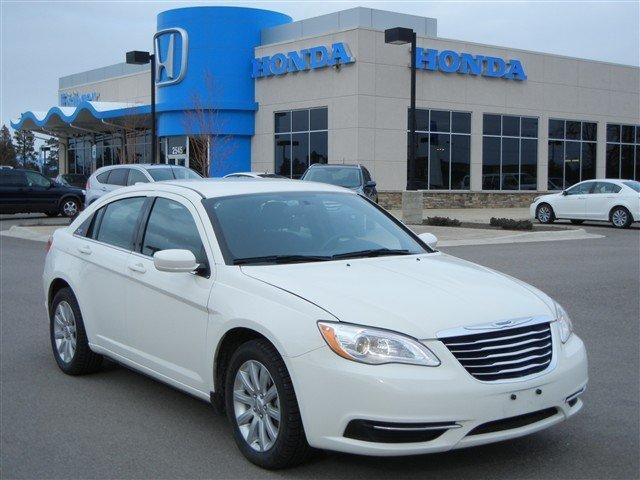 2011 Chrysler 200 for sale