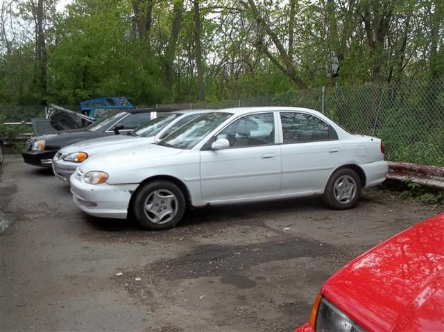 1998 Kia Sephia for sale