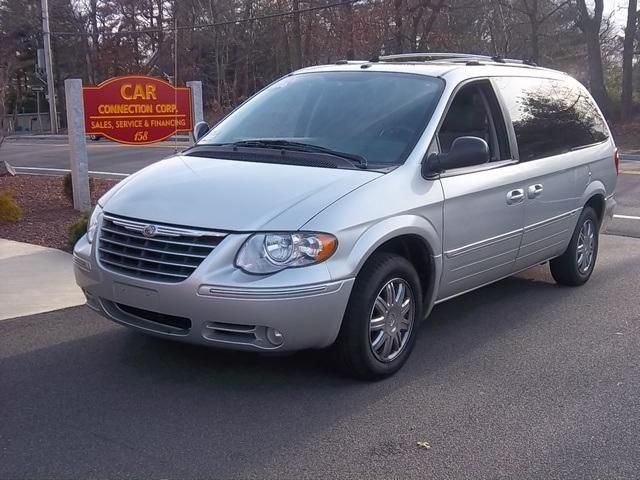 2006 Chrysler Town & Country for sale