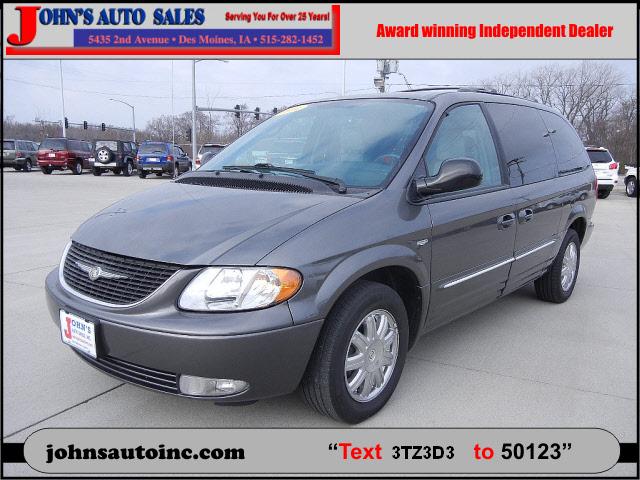 2004 Chrysler Town & Country for sale