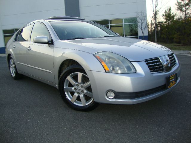 2004 Nissan Maxima