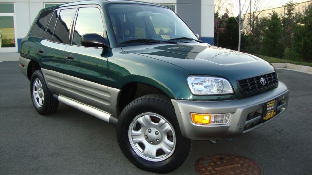 2000 Toyota RAV4 for sale