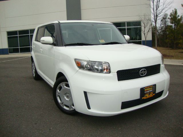 2008 Scion xB