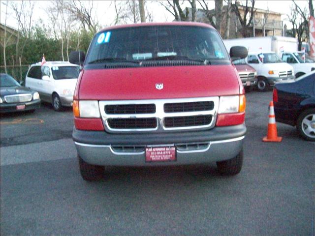 2001 Dodge Ram Wagon for sale