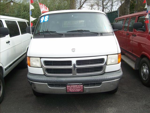 1998 Dodge Ram Wagon for sale