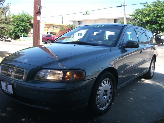 2001 Volvo 2001 2.4T
