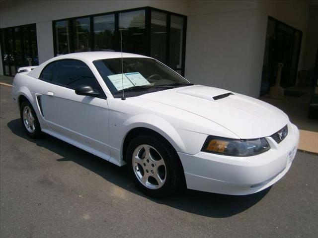 2004 Ford Mustang for sale