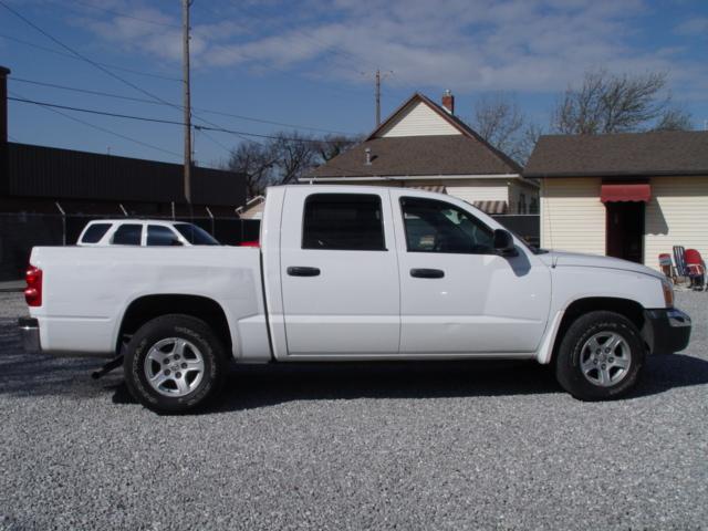 2005 Dodge Dakota for sale