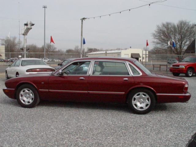 2002 Jaguar XJ8 for sale