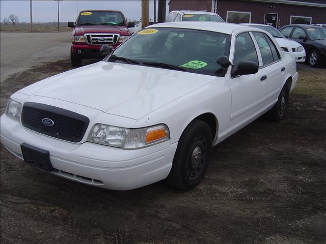 2005 Ford Crown Victoria for sale