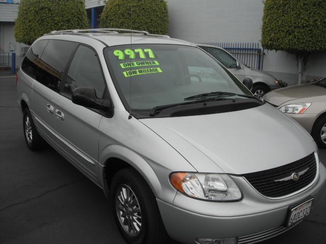 2003 Chrysler Town and Country for sale