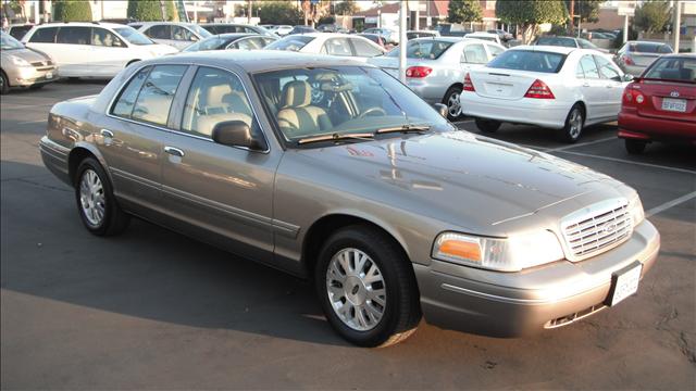 2003 Ford Crown Victoria for sale