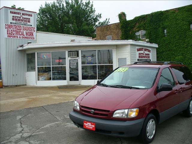 2000 Toyota Sienna for sale
