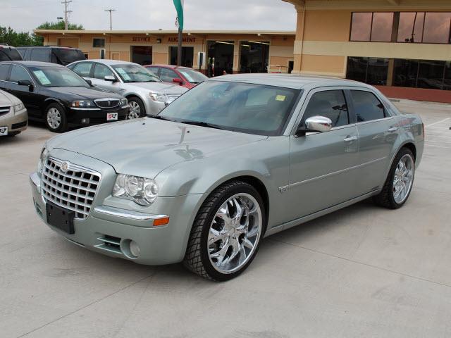 2005 Chrysler 300C for sale
