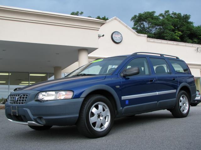 2002 Volvo V70 XC for sale