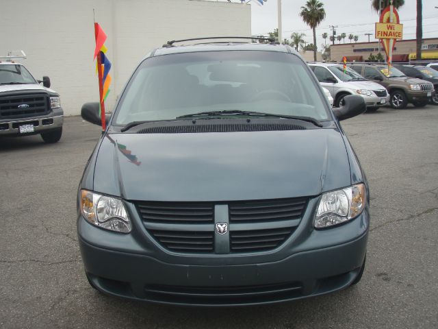 2006 DODGE GRAND CARAVAN SE green excellent running and a very reliable 2006 dodge grand caravan 