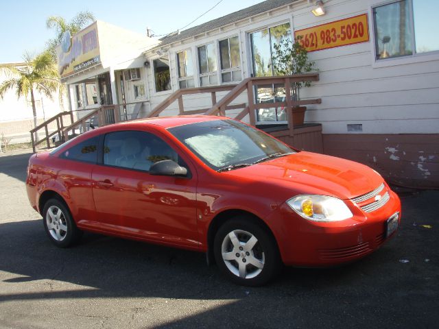 2007 CHEVROLET COBALT LS COUPE red this 2007 chev cobalt perfect first car   runs excellent   ha