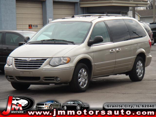 2006 Chrysler Town & Country for sale