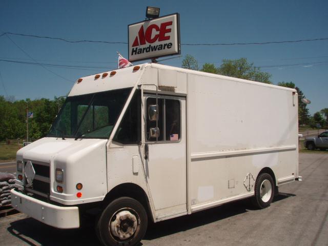 1998 FREIGHTLINER M LINE STEP for sale