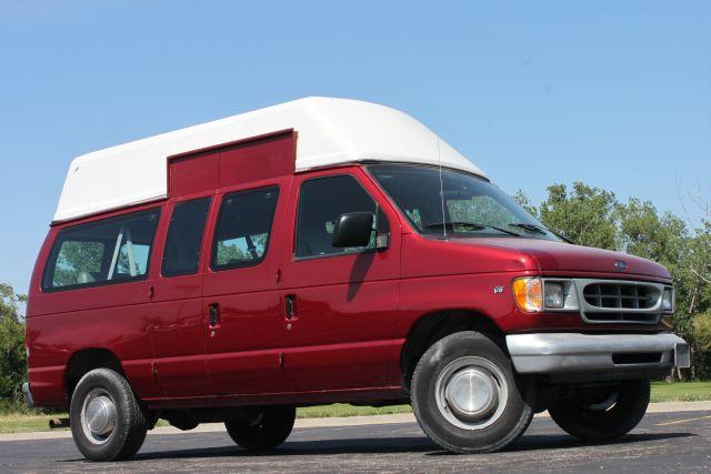 1999 Ford Econoline Wagon for sale