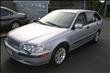 2001 Volvo V40