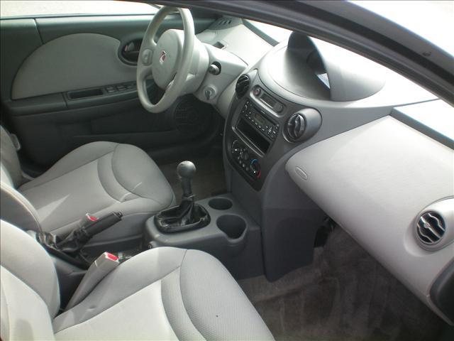 2003 Saturn Ion