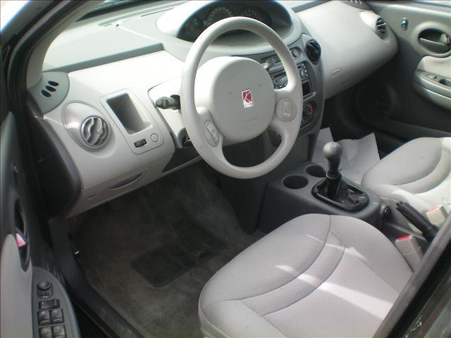 2003 Saturn Ion