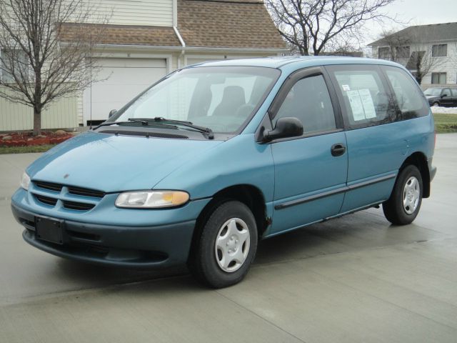 Tothego - 1999 Dodge Caravan_1